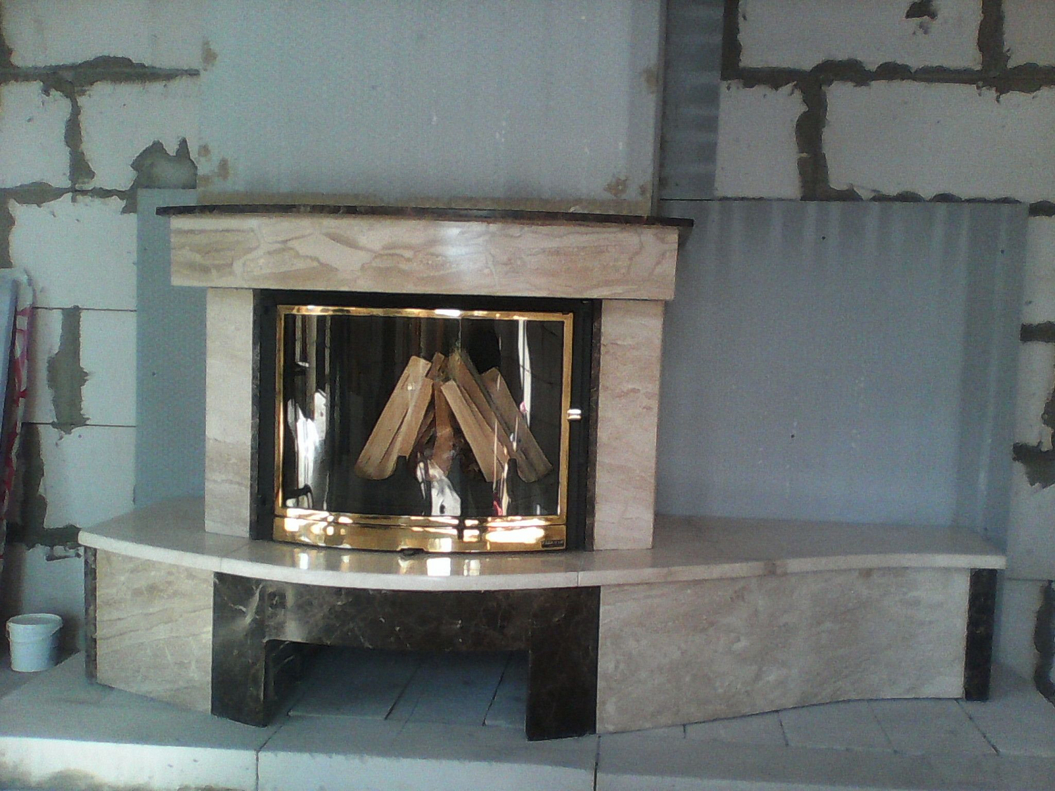 Монтаж камина на даче